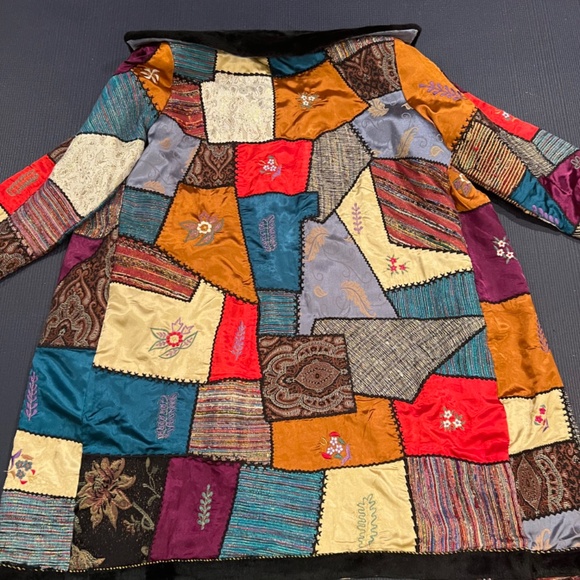 MULTI PATTERN/COLOR EMBELLISHED COAT WITH FAUX FUR TRIM - NWT - Picture 5 of 6